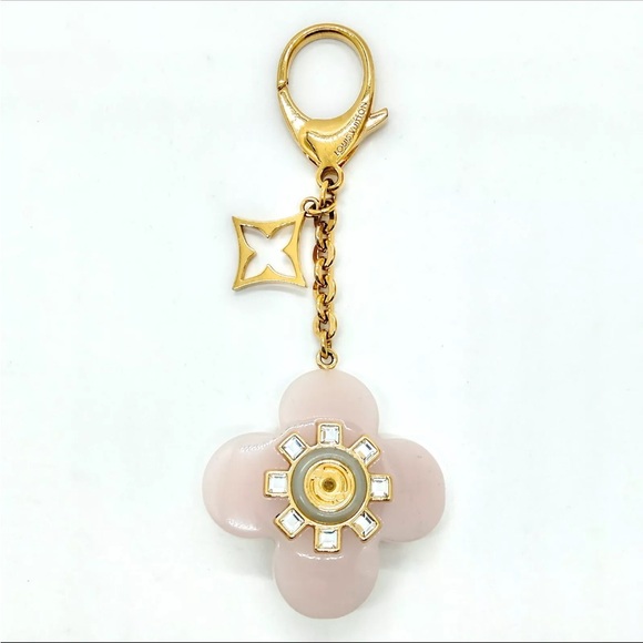 Authenticity 🩷Louis Vuitton 🩷 Pinks Gold Charm keyholder - Picture 3 of 17